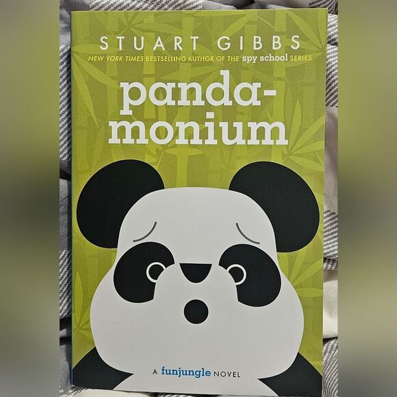 Mystery Madness Collection - the fun jungle by Stuart Gibbs * - Picture 7 of 10